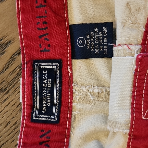 Like New Size 2, 3" inseam short from American Eagle - Picture 2 of 3